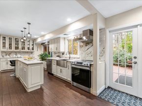 70 Avery Road, Woodbury NY 11797