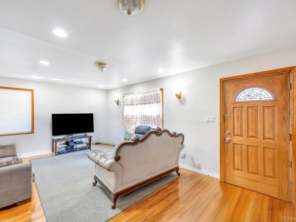 191-15 119th Avenue, Saint Albans NY 11412