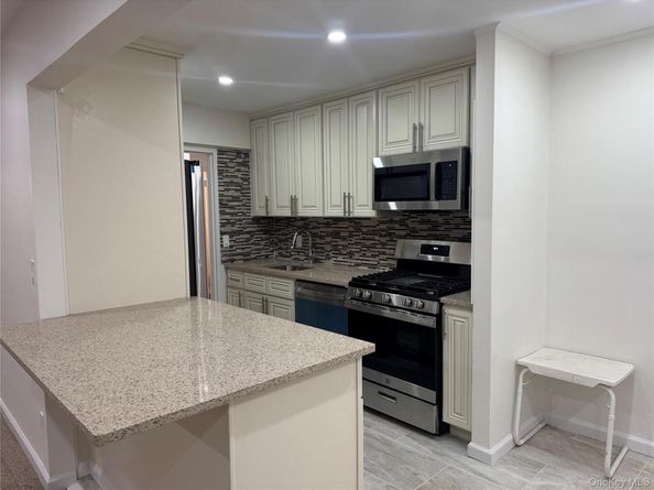 666 Shore Road, Long Beach NY 11561