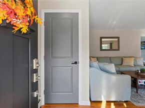 25 Washington Street, East Islip NY 11730