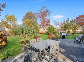 25 Washington Street, East Islip NY 11730