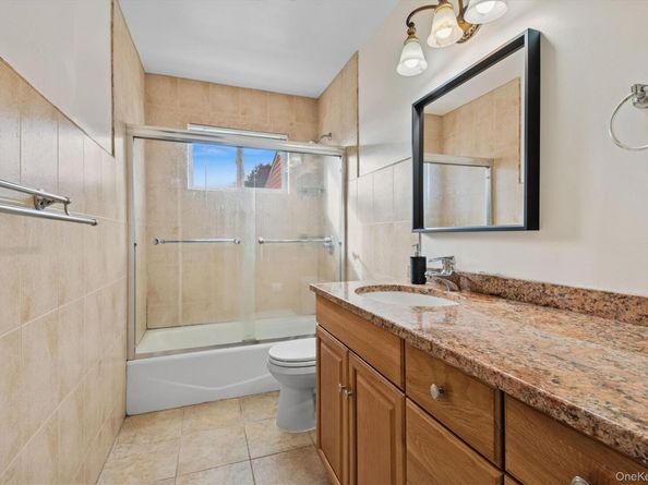 115 Schley Avenue, Albertson NY 11507