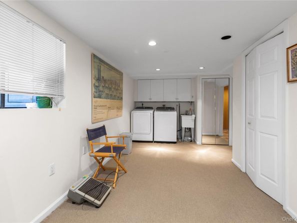 2 Coolidge Avenue T, Glen Head NY 11545