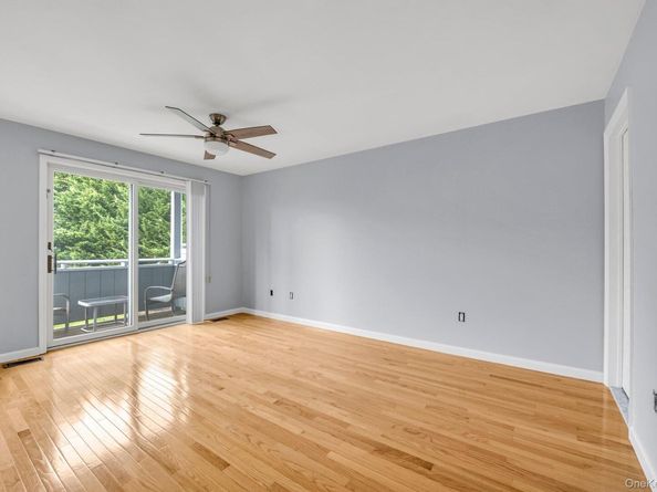 242-29A Oak Park Drive, Douglaston NY 11362