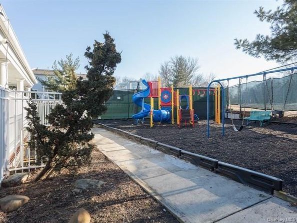 242-29A Oak Park Drive, Douglaston NY 11362