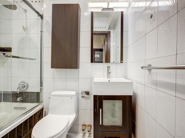 100-25 Queens Boulevard 7FF, Forest Hills NY 11375