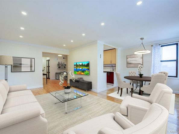 100-25 Queens Boulevard 7FF, Forest Hills NY 11375