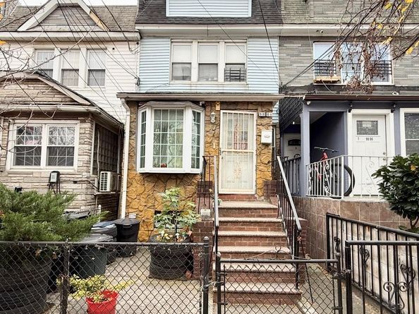 98-08 Alstyne Avenue, Corona NY 11368