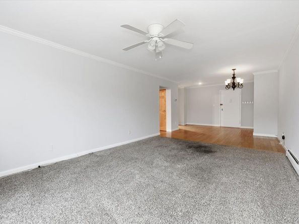 90 S Park Avenue B2, Rockville Centre NY 11570