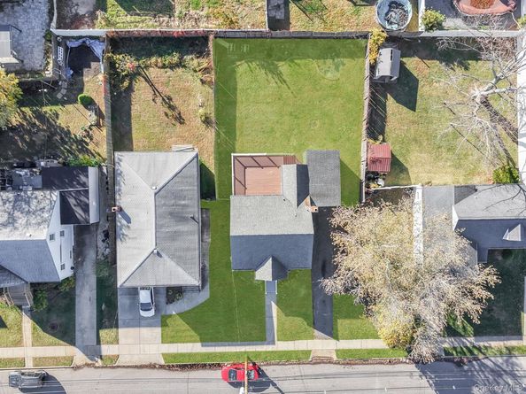 470 Miller Avenue, Freeport NY 11520