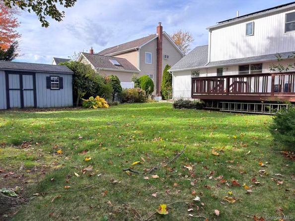 1010 Brent Drive, Wantagh NY 11793