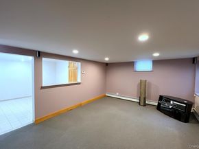 5337 62nd Street, Maspeth NY 11378