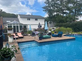 69 Lauren Avenue, Dix Hills NY 11746