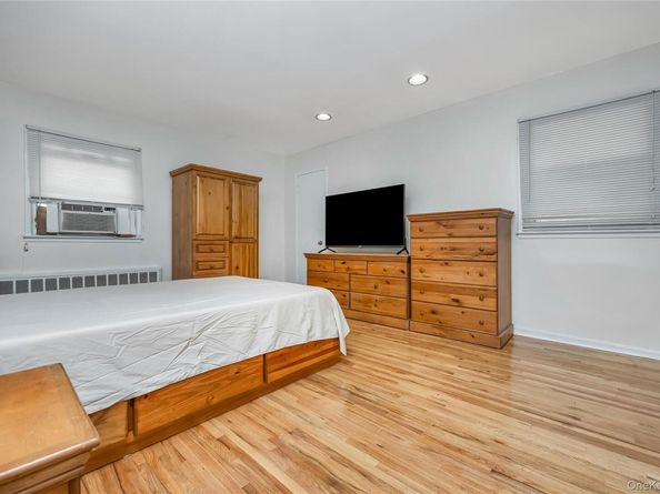 2425 Sycamore Lane, North Bellmore NY 11710