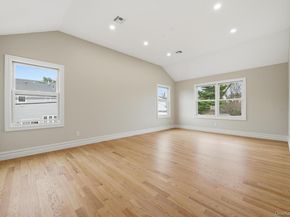 2 Griffin Lane, Syosset NY 11791