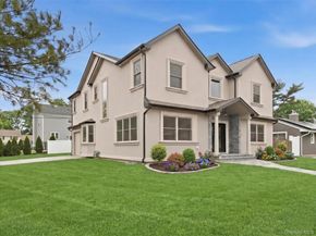 2 Griffin Lane, Syosset NY 11791