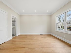 2 Griffin Lane, Syosset NY 11791