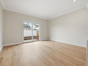 2 Griffin Lane, Syosset NY 11791