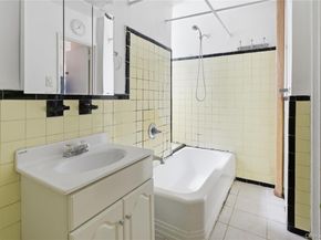 88-30 182nd Street 1H, Hollis NY 11423