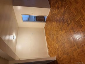 88-30 182nd Street 1H, Hollis NY 11423