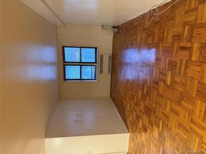 88-30 182nd Street 1H, Hollis NY 11423