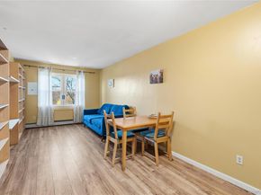 13716 88th Street, Ozone Park NY 11417