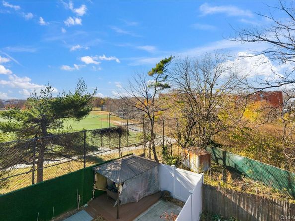 13716 88th Street, Ozone Park NY 11417