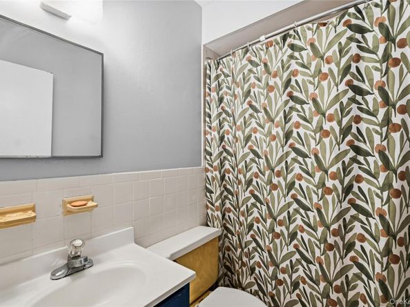 13716 88th Street, Ozone Park NY 11417