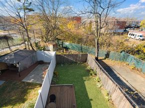 13716 88th Street, Ozone Park NY 11417