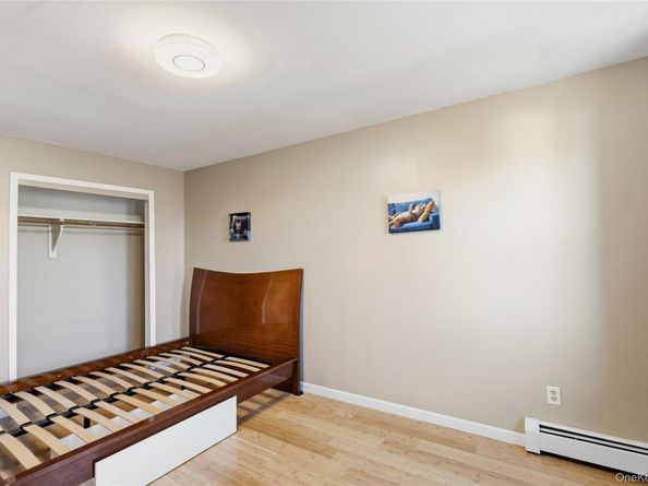 13716 88th Street, Ozone Park NY 11417