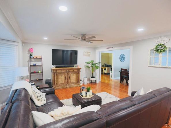 407 Tree Road, South Setauket NY 11720