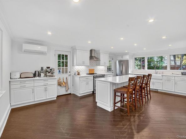 20 Whistler Road, Scarsdale NY 10583