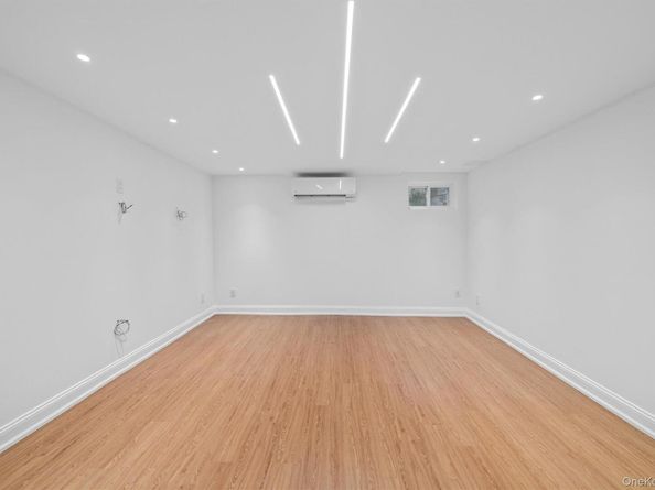 20 Whistler Road, Scarsdale NY 10583