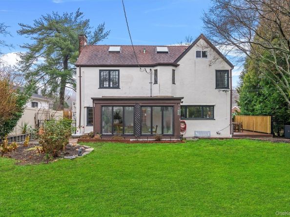 20 Whistler Road, Scarsdale NY 10583