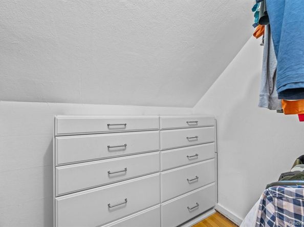 20 Whistler Road, Scarsdale NY 10583