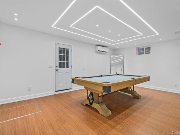 20 Whistler Road, Scarsdale NY 10583