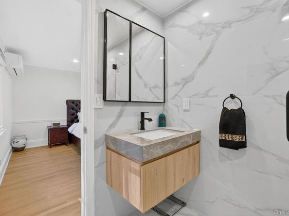 20 Whistler Road, Scarsdale NY 10583