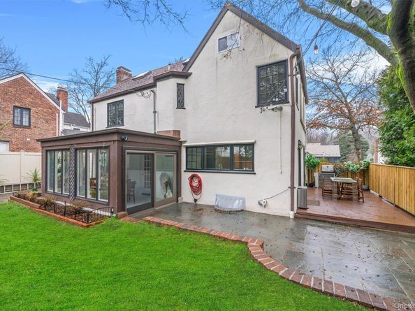 20 Whistler Road, Scarsdale NY 10583