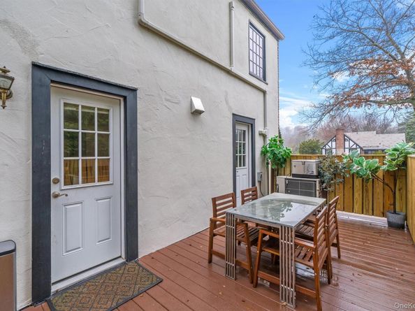 20 Whistler Road, Scarsdale NY 10583