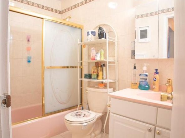 614 Woodland Hills Road, White Plains NY 10603