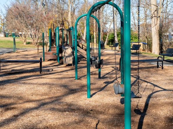 614 Woodland Hills Road, White Plains NY 10603