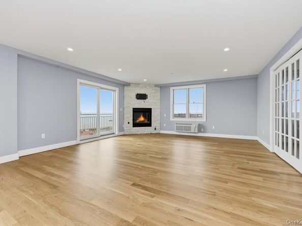 661 W Broadway 701, Long Beach NY 11561