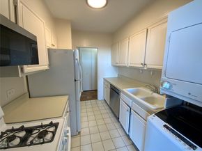 27010 Grand Central Parkway 16S, Floral Park NY 11005