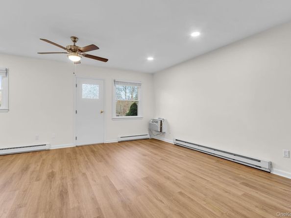 17 Hastings B, Yorktown Heights NY 10598