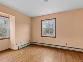 49 Overhill Road, Wading River NY 11792