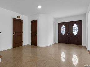 2 Pickwood Lane, Great Neck NY 11024