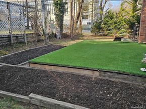 2 Pickwood Lane, Great Neck NY 11024