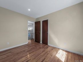 2 Pickwood Lane, Great Neck NY 11024