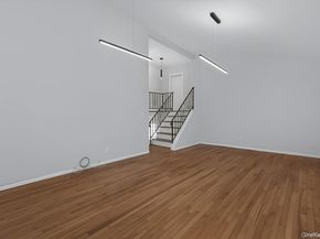 2 Pickwood Lane, Great Neck NY 11024