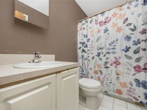 11 Holbrook Street, Bay Shore NY 11706